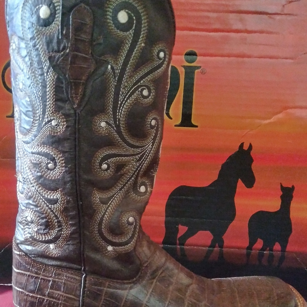Ferini Gator Belly square toe boots